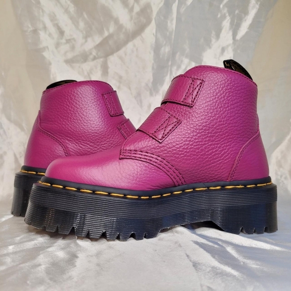 Dr. Martens Devon Heart leather platform boots  in Fuschia Pink - Picture 4 of 7
